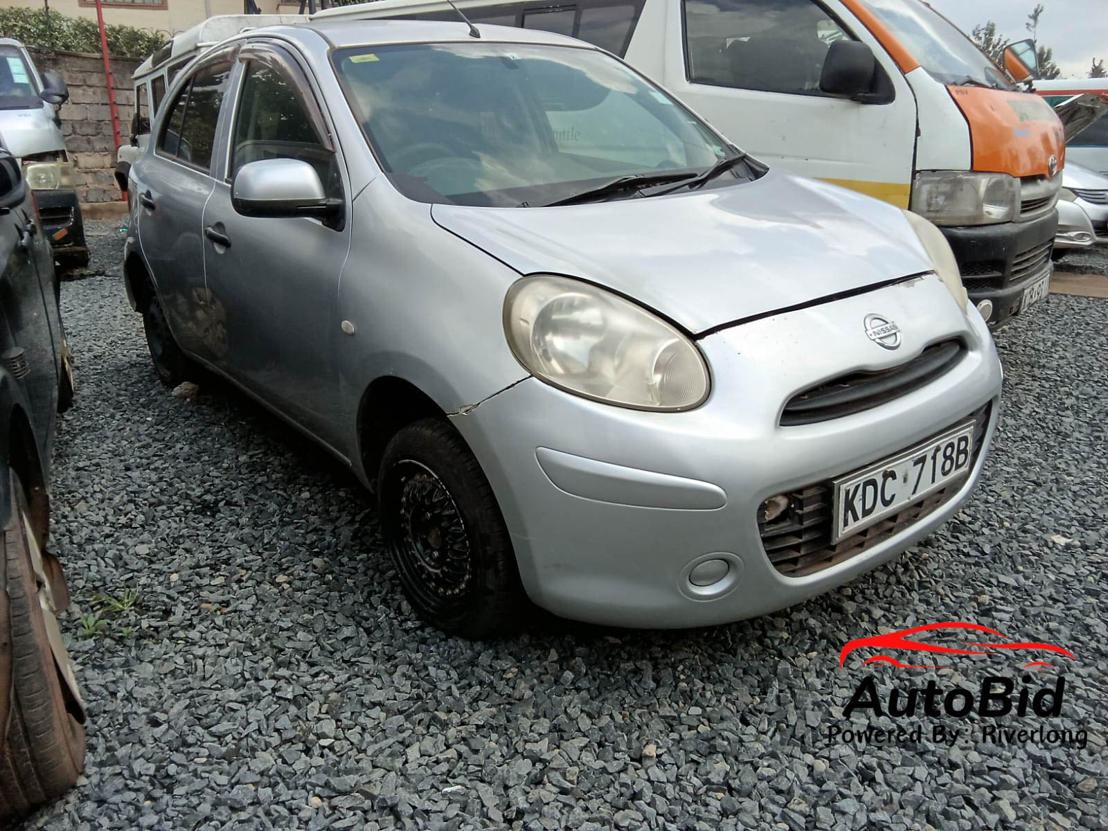 Nissan March K13