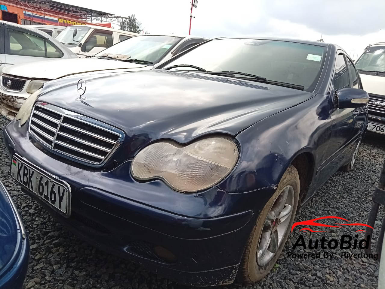 Mercedes Benz C180