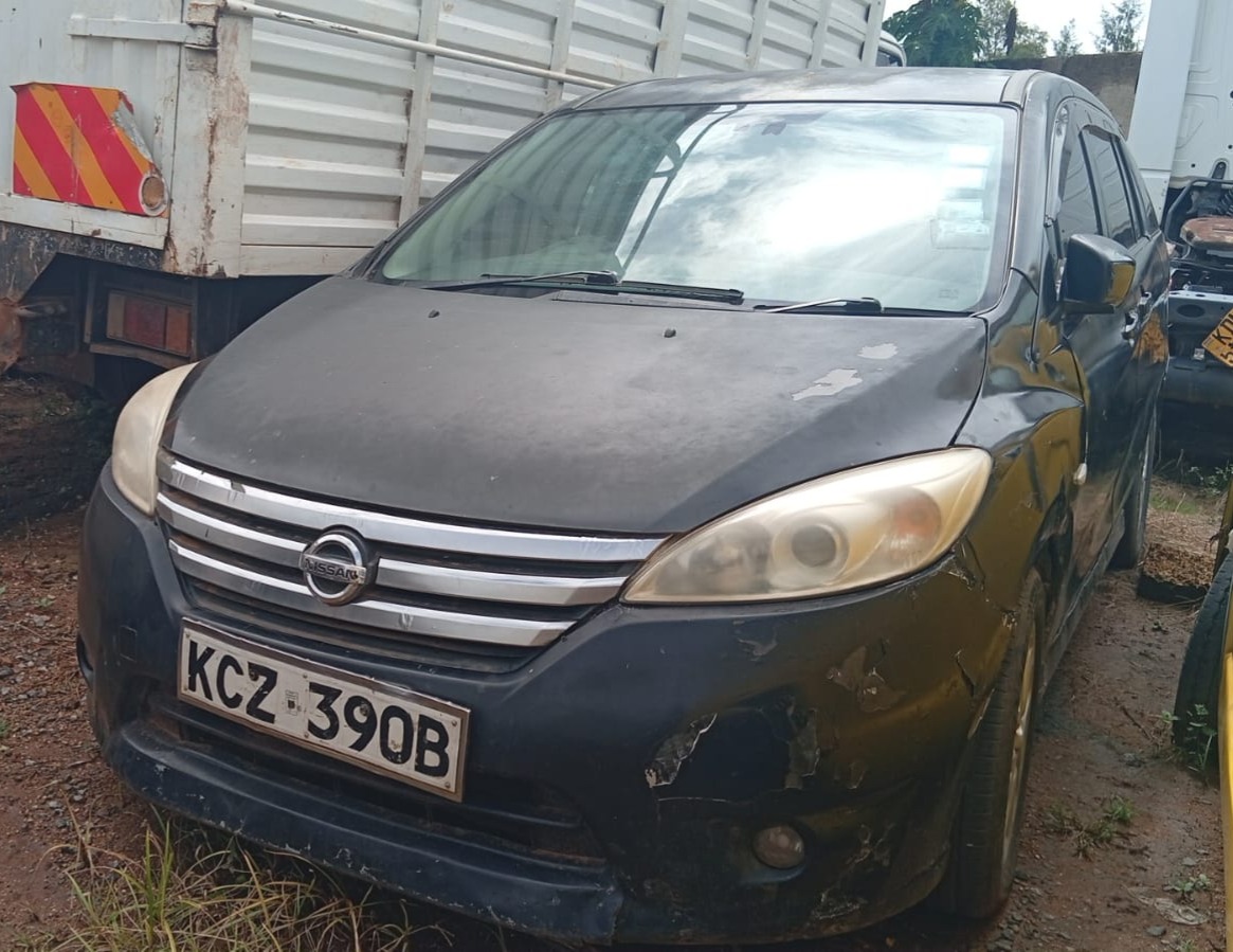 Nissan Lafesta CWEFWN
