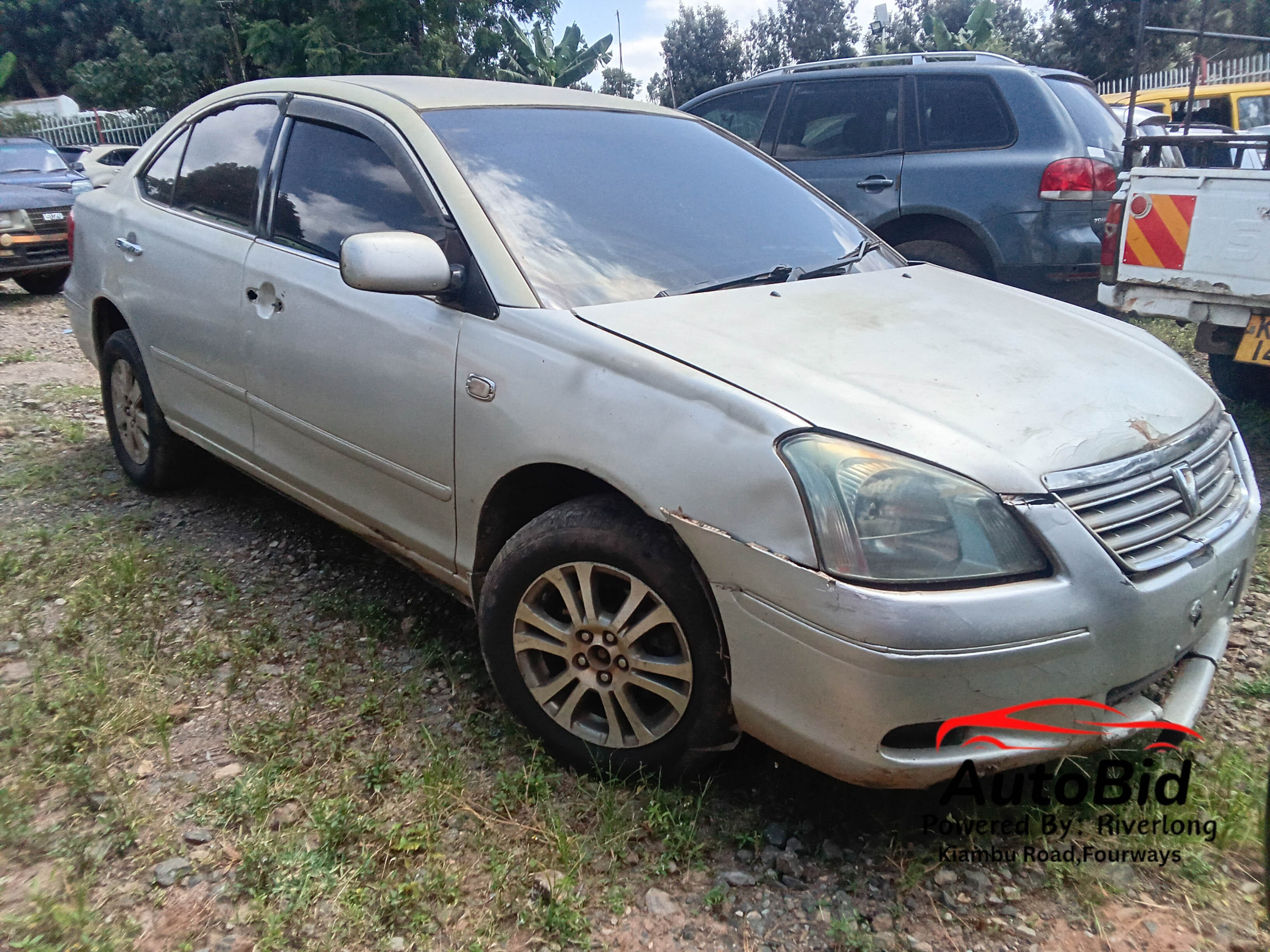 TOYOTA Premio AZT240