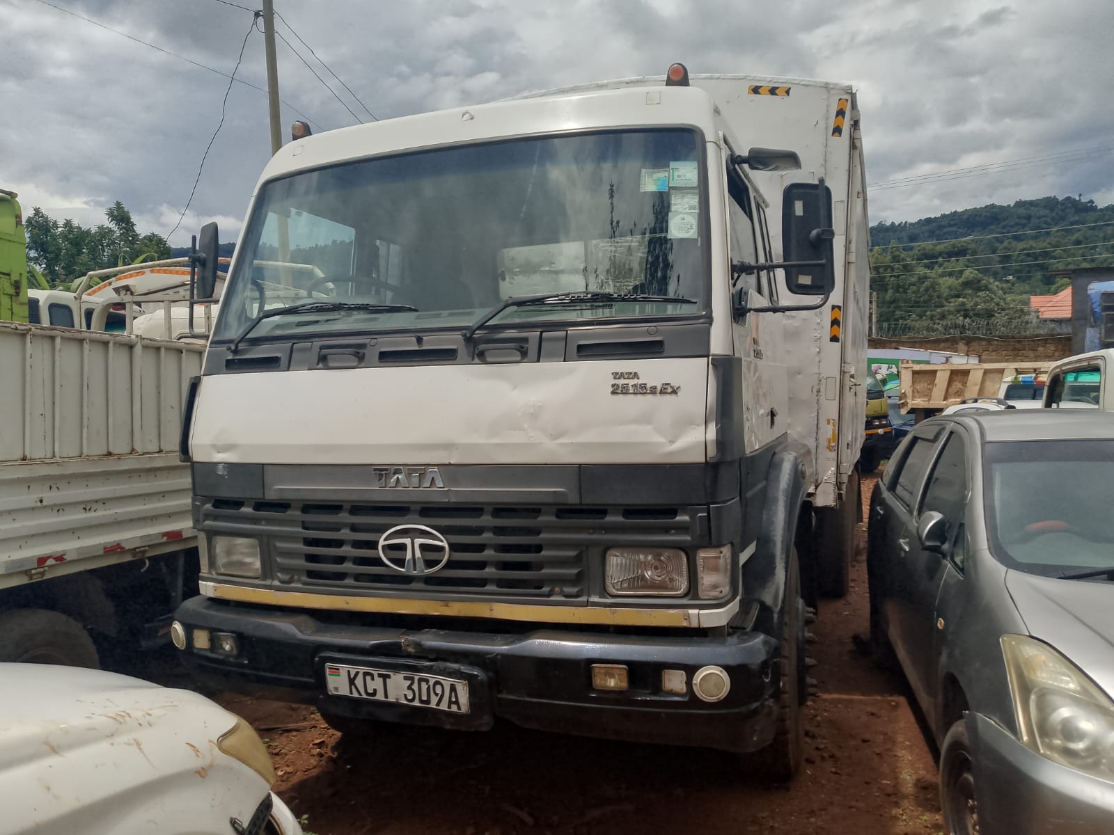 TATA 2515c Ex