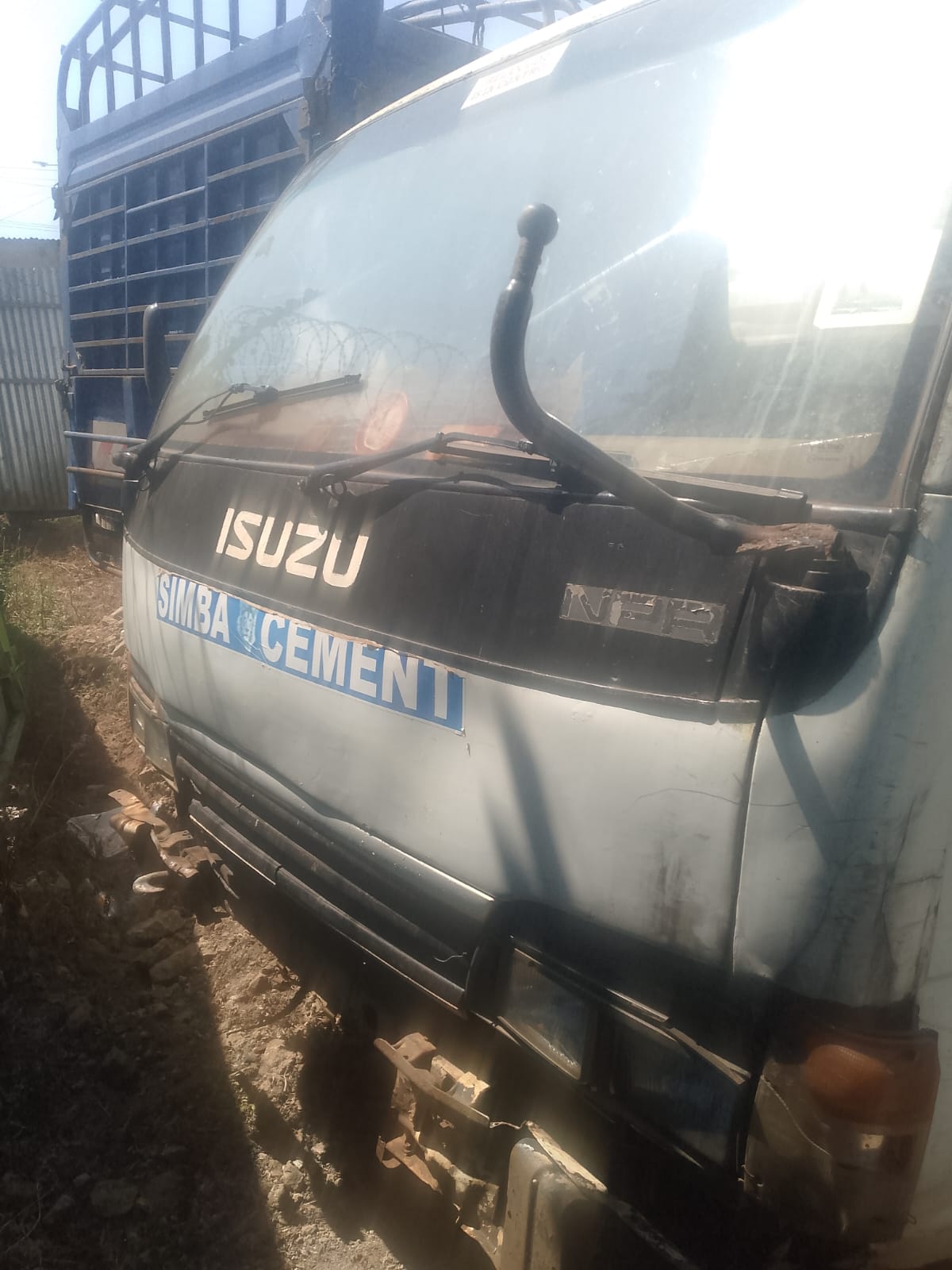 ISUZU NPR66PU