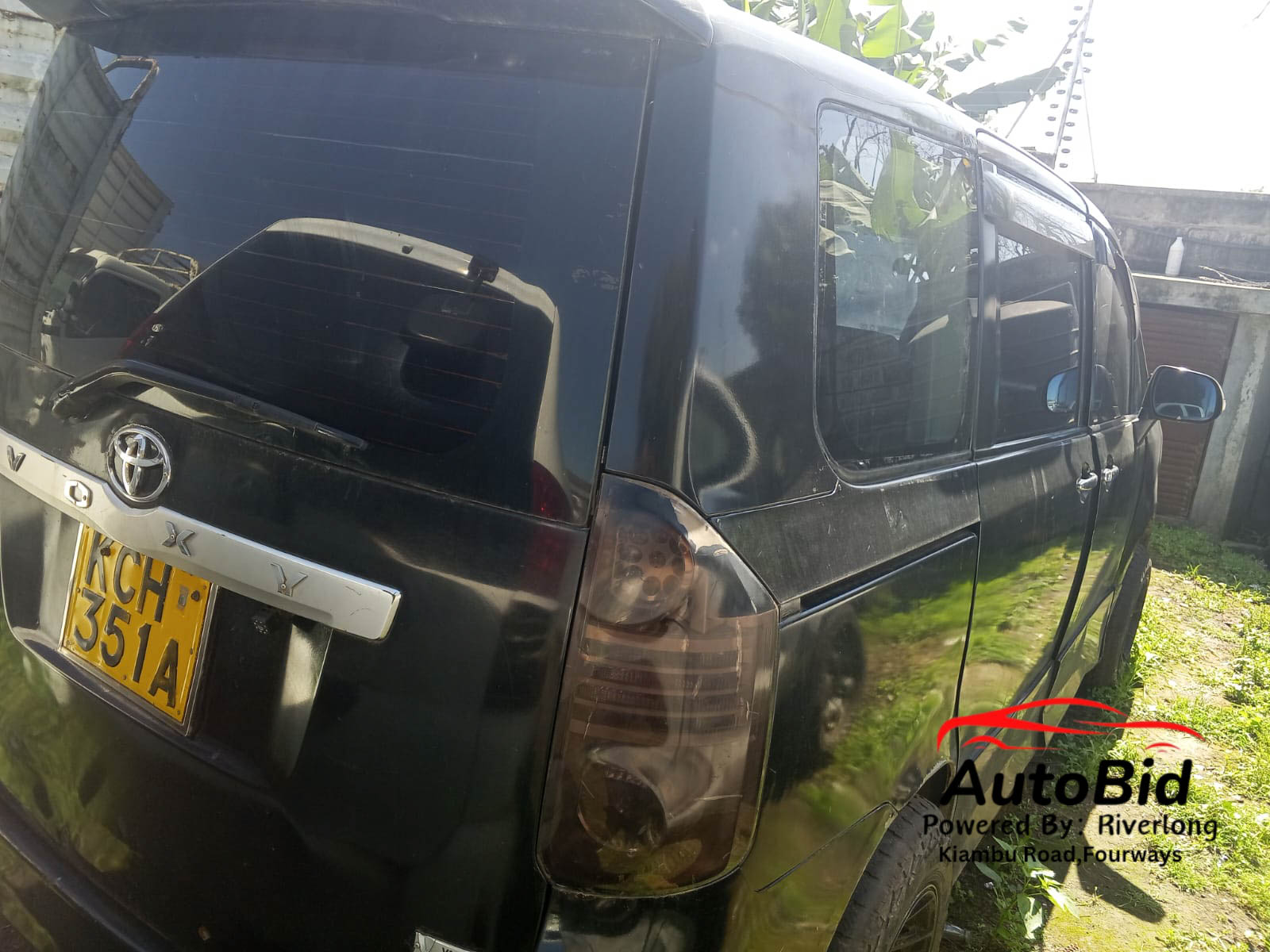 Vehicle thumbnail